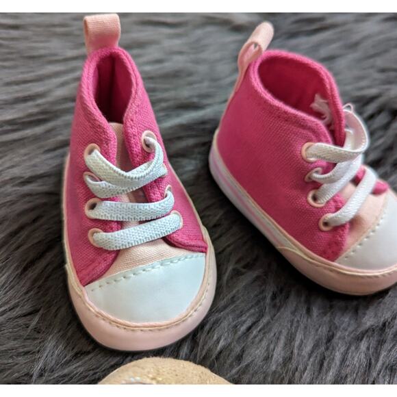 Infant Baby Girls 3 piece shoe bundle sz 1 & 2 - Picture 4 of 5